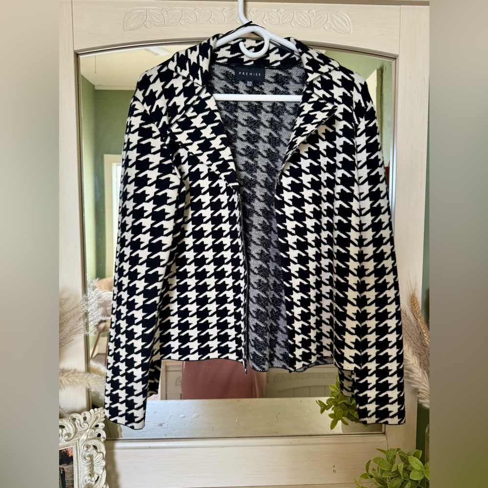 Premise Black and White Houndstooth Jacket